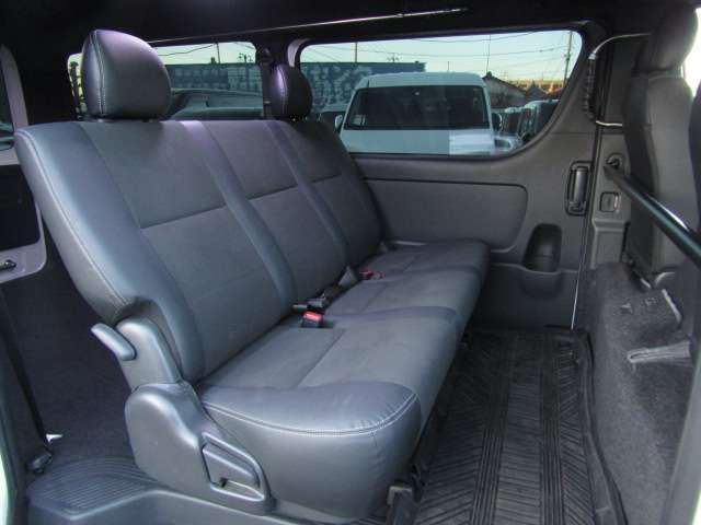 HIACE van 4WD