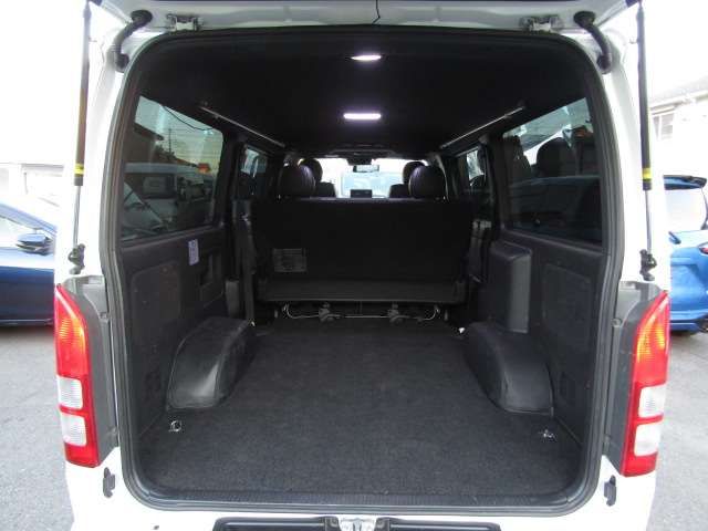 HIACE van 4WD