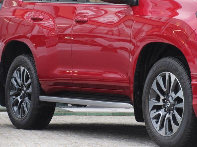 LANDCRUISER PRADO