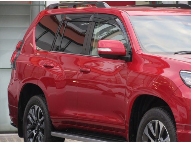 LANDCRUISER PRADO