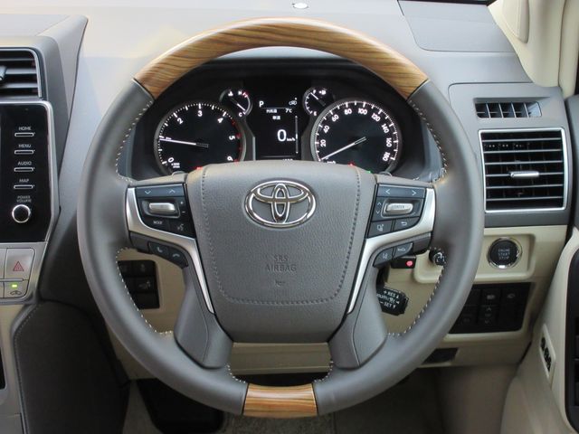 LANDCRUISER PRADO