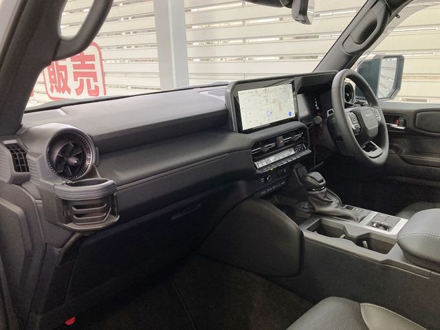 LANDCRUISER 250