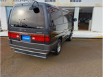 CARAVAN coach 4WD