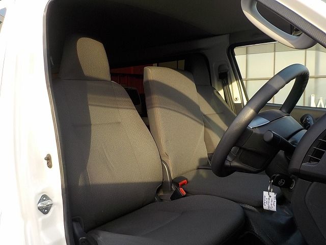 HIACE van 1.25t 2WD