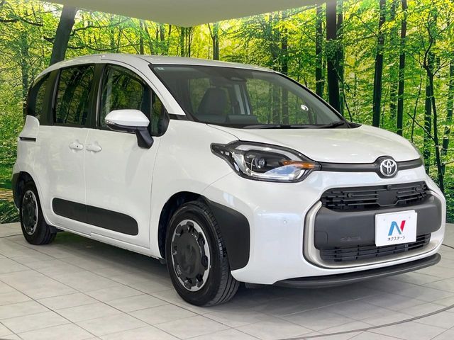 SIENTA HYBRID