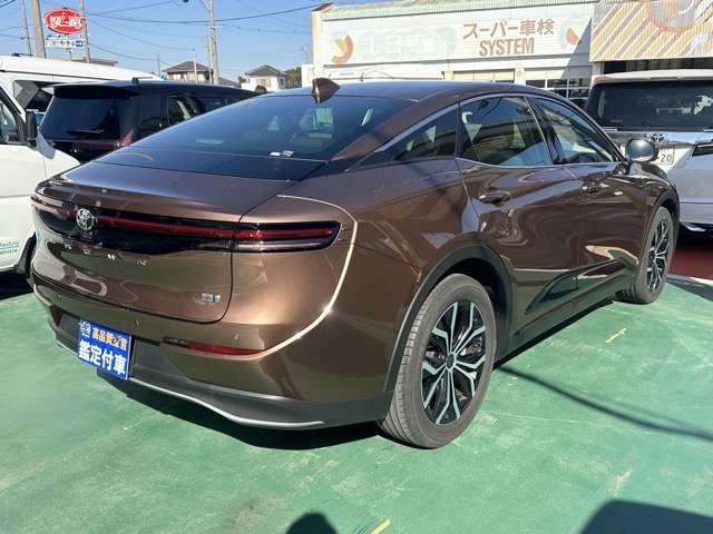 CROWN CROSSOVER