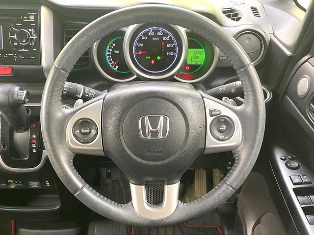 N-BOX