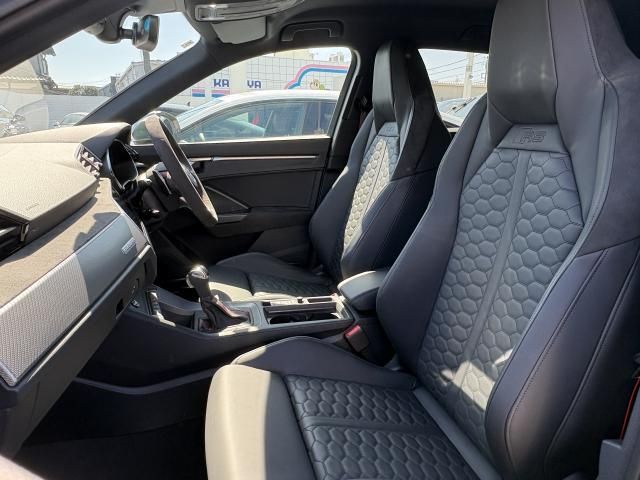 AUDI RS Q3
