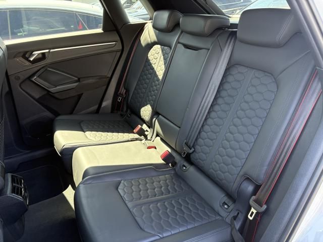AUDI RS Q3