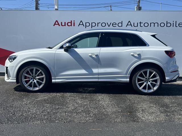 AUDI RS Q3