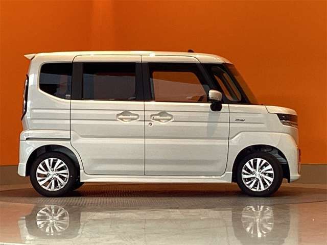 Spacia custom
