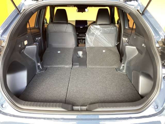 YARIS CROSS HYBRID