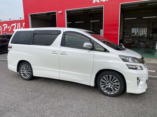 VELLFIRE