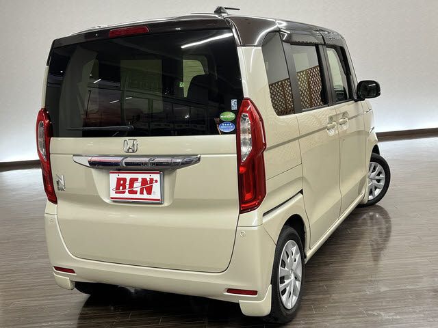 N-BOX