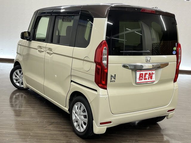 N-BOX
