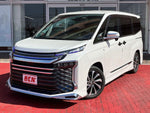VOXY HYBRID