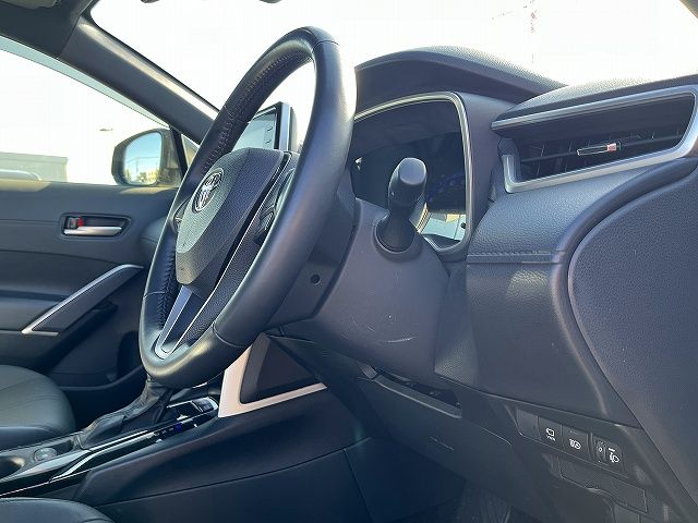 COROLLA CROSS HYBRID