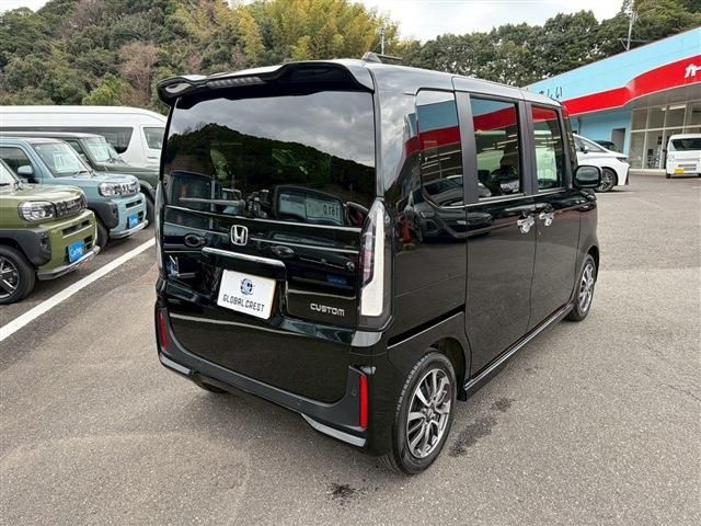 N BOX CUSTOM