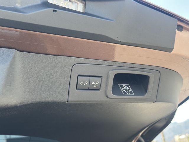 CROWN SPORT