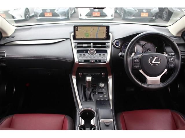 LEXUS NX300h
