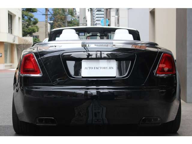 ROLLS-ROYCE open