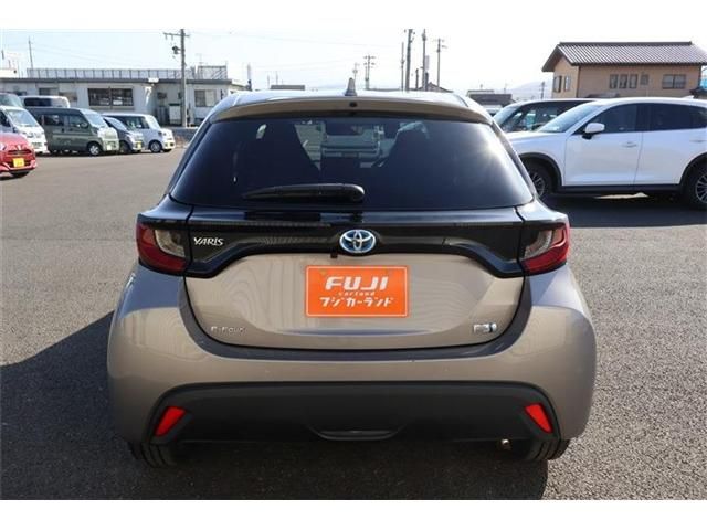 YARIS HYBRID