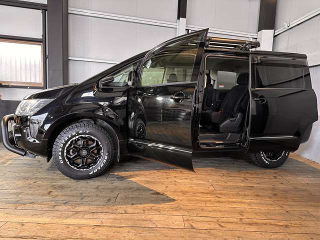 DELICA D:5 2WD