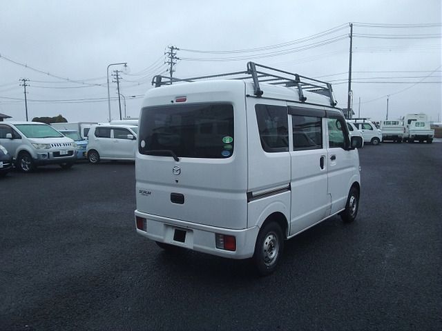 SCRUM van 4WD
