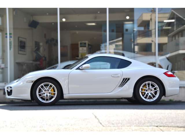 PORSCHE CAYMAN