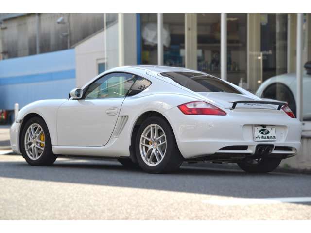 PORSCHE CAYMAN
