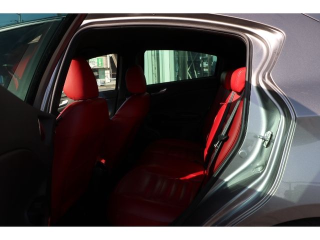 ALFAROMEO Giulietta