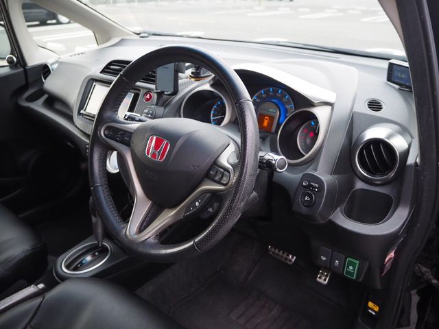 FIT HYBRID