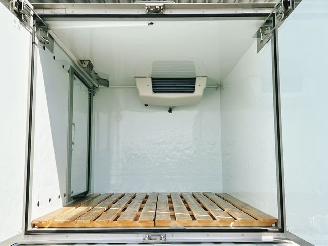CARRY truck