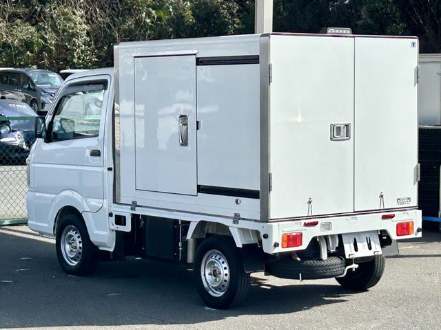 CARRY truck