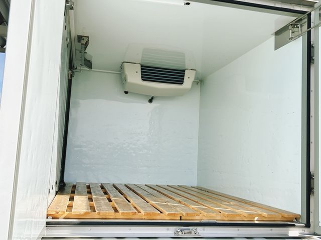 CARRY truck