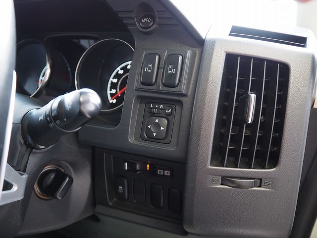 DELICA D:5 4WD