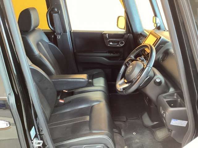 N-BOX CUSTOM