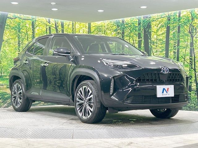 YARIS CROSS HYBRID