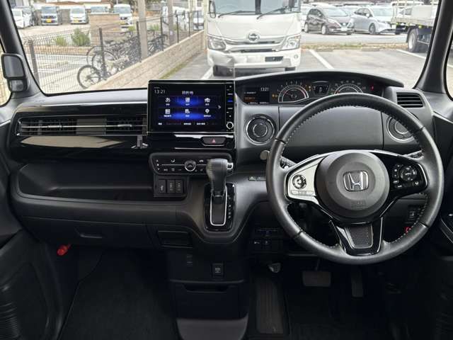 N-BOX CUSTOM