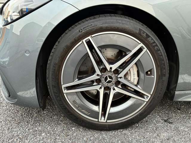 MERCEDES BENZ C-Class sedan