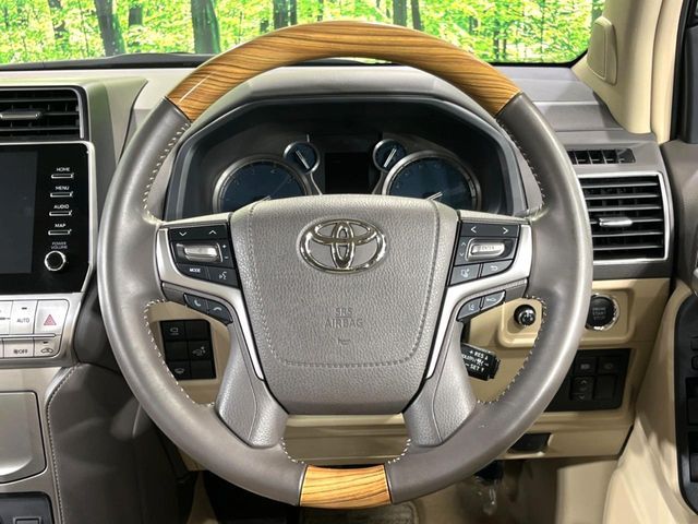LANDCRUISER PRADO