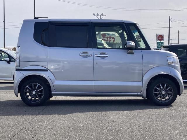 N-BOX 4WD