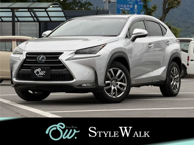 LEXUS NX300h