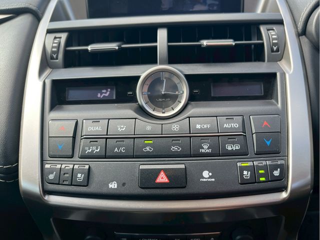 LEXUS NX300h