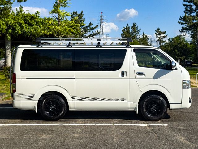HIACE van 4WD