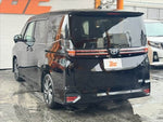 VOXY HYBRID
