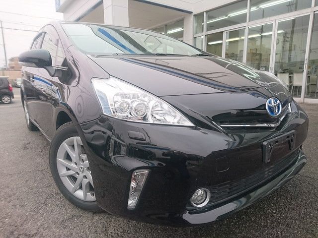 PRIUS Alpha