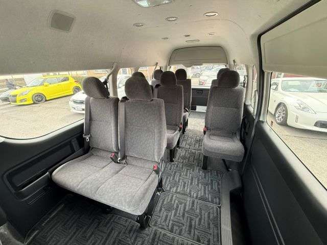 HIACE wagon 4WD