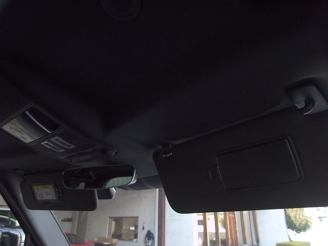ROVER DEFENDER