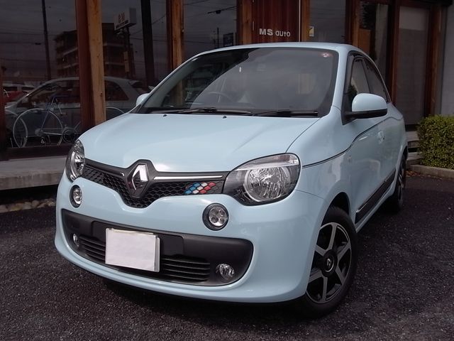 RENAULT TWINGO